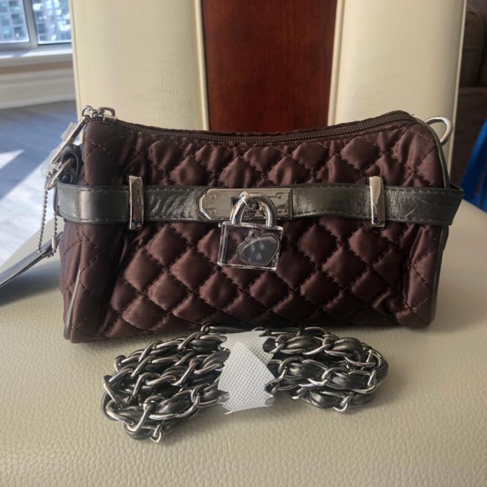 David Jones woman bag.